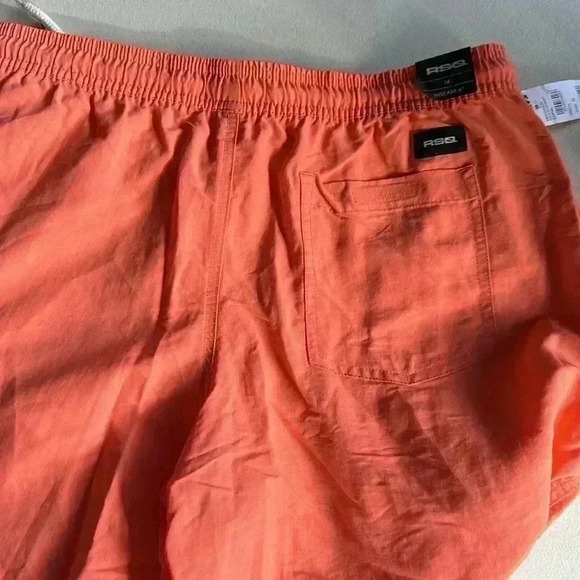 RSQ - Picture 3 of 3